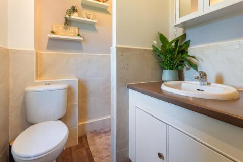 En Suite Shower Room