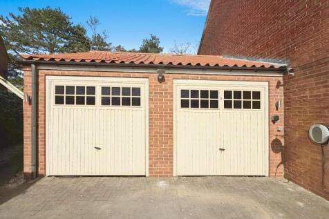 Double Garage