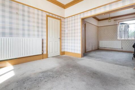 Lounge/Sitting Room
