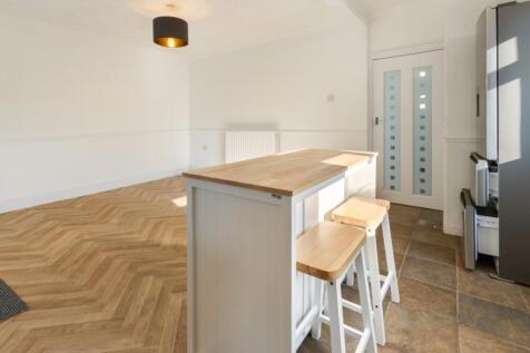 Breakfast Bar