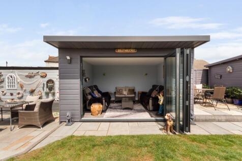 Summer House
