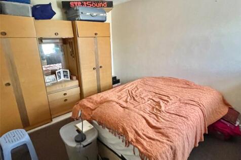 Flat 3 Bedroom 1