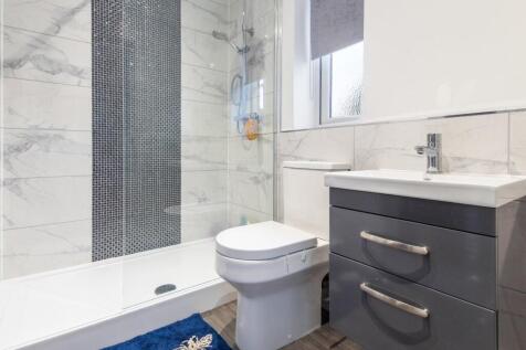 Master Ensuite