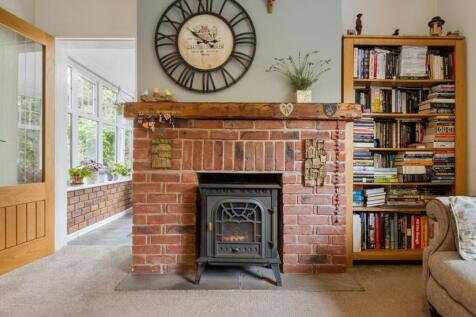 Feature Fireplace