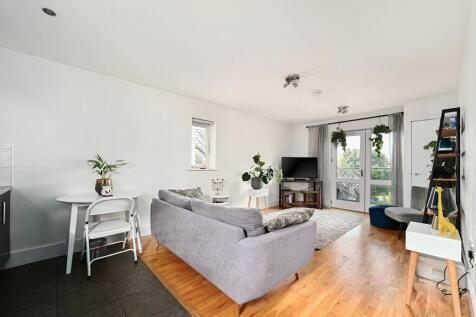 Property Image 4
