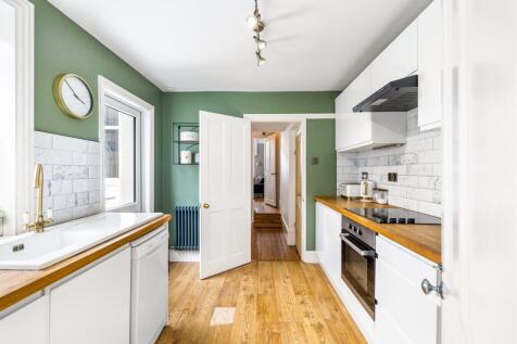 Property Image 11