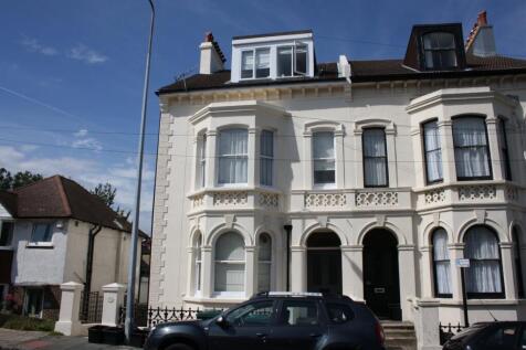 First floor flat with South aspect
