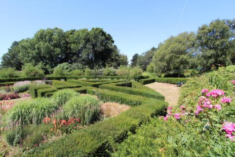 Dyke Park gardens inc Open Air Theatre