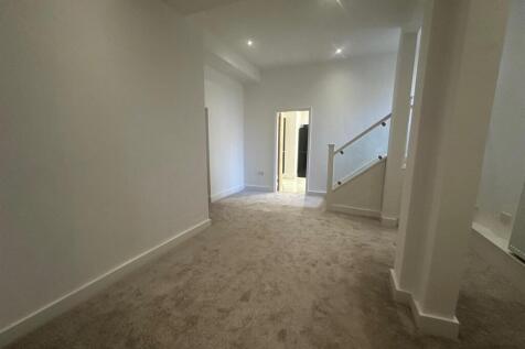 2nd Reception room.jpg