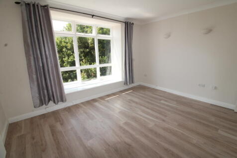 Lounge 2