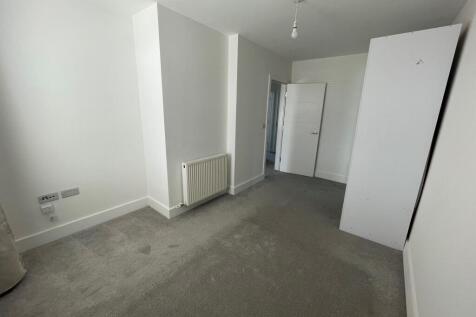 Bedroom (3)