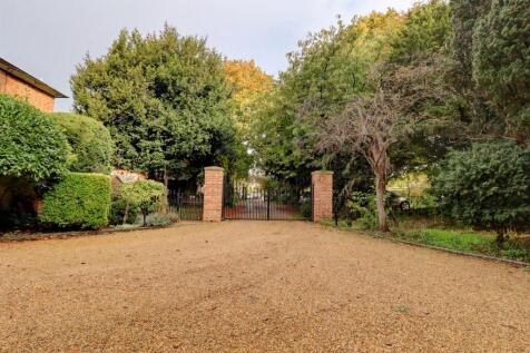 Secure Gated Entrance