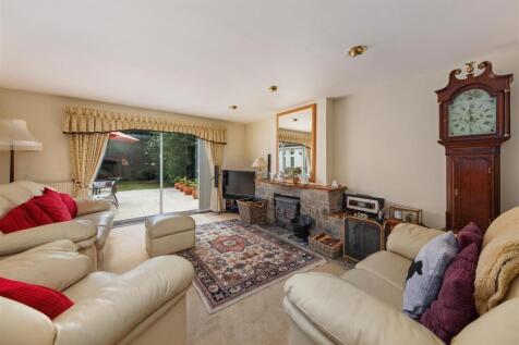 Larkrise-35A.jpg