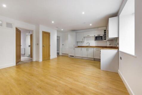 RiversideApt2-03A.jpg