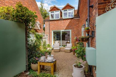 CoachHouse-07A.jpg