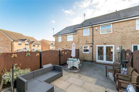 Hornbeam Close