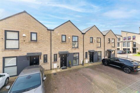 Cygnet Way