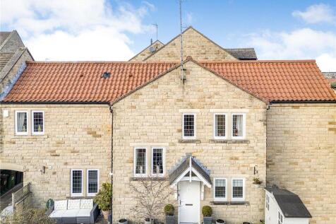 8 Micklethwaite Mews