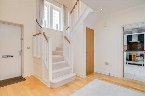 Feature Staircase