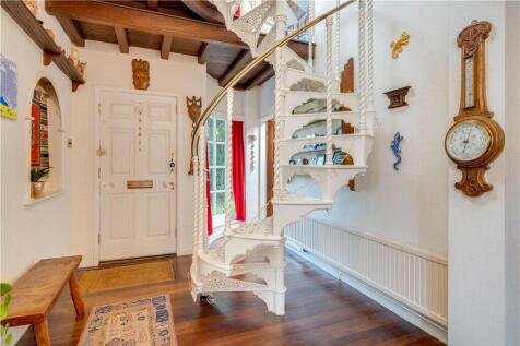 Feature Staircase