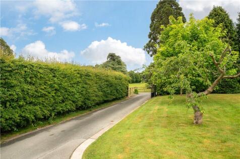 Driveway Entrance