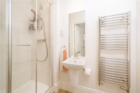 Bed One En-Suite