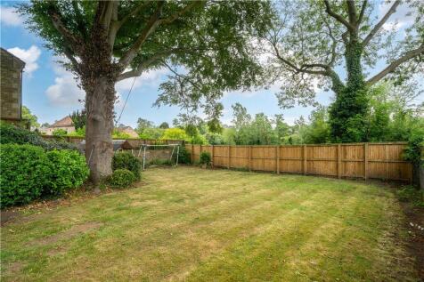 Lawned Garden