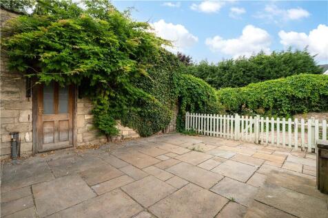 Courtyard Garden
