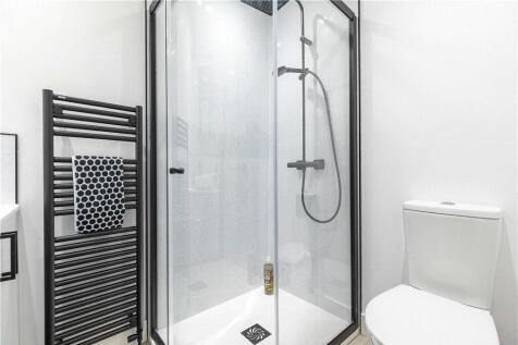 En Suite Shower Room