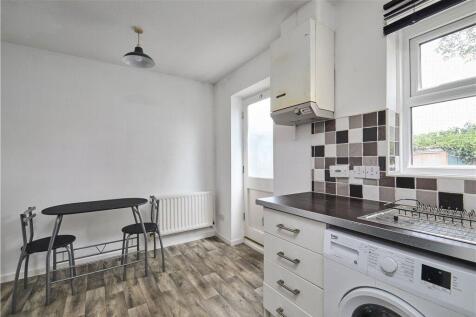Kitchen/Dining Area