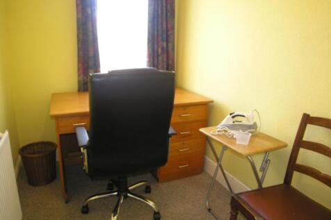 Bedroom 2 Study