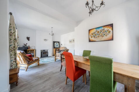 Dining/Family Room