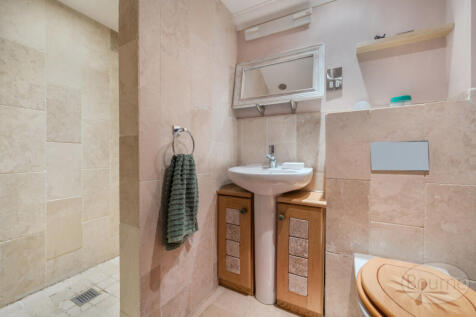 8157452a-028a-45e...