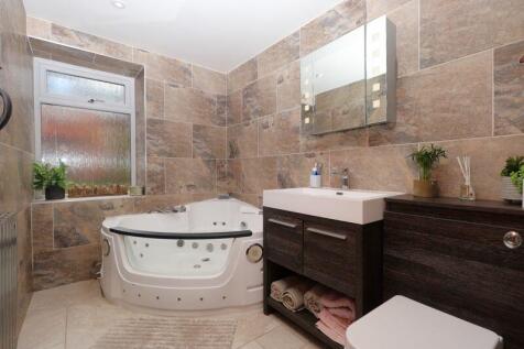 Ground Floor Bathroom
