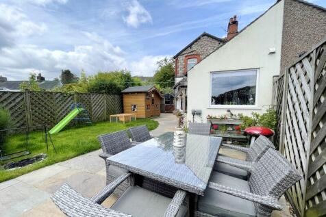 Rear Elevation/Garden