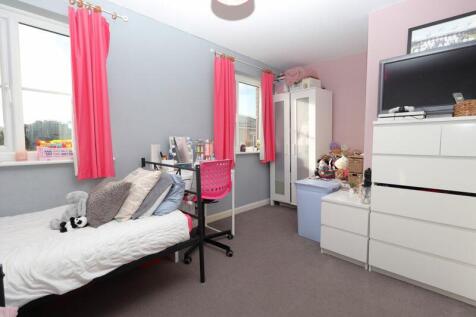 Bedroom 2 (Second Floor)