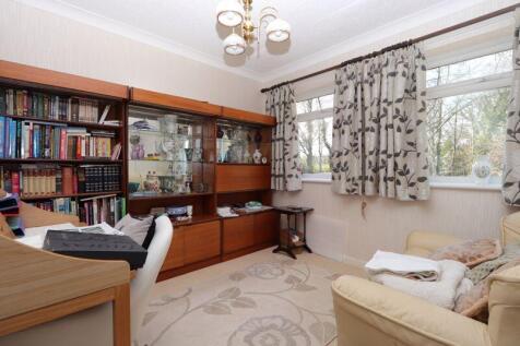 Study/Ground Floor Bedroom