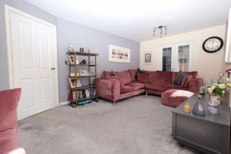 Lounge (Ground Floor)