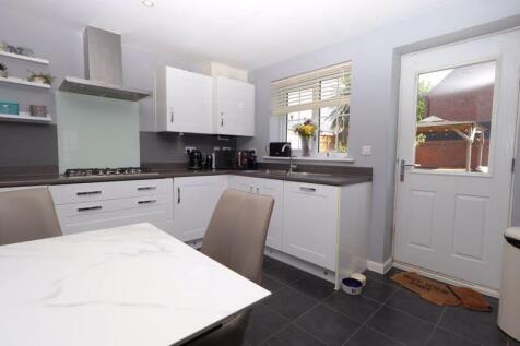 Dining Kitchen (Ground Floor)