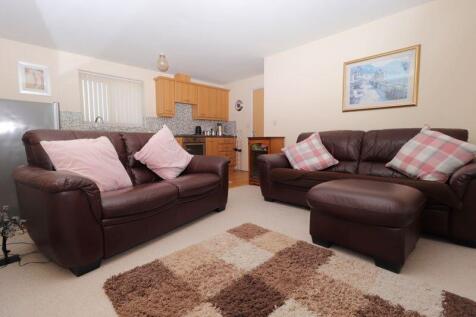 Open Plan Lounge &amp; Kitchen Diner