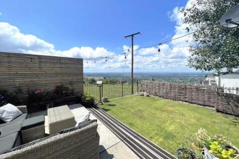 Rear Garden &amp; Views 