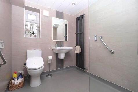 Wet Room - Ground Floor