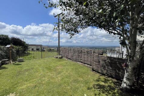 Rear Garden &amp; Views 