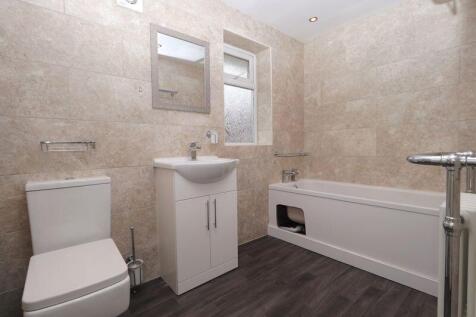 First Floor Family Bathroom