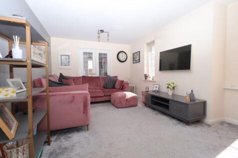 Lounge (Ground Floor)