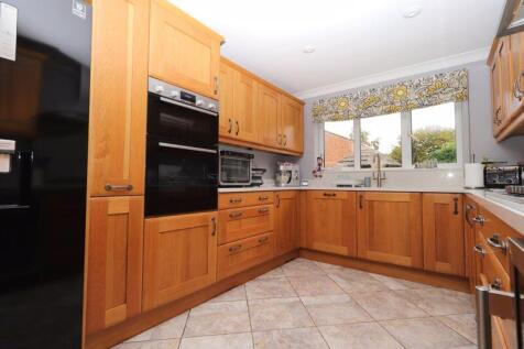 Through Dining Kitchen 