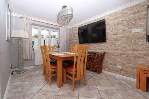 Through Dining Kitchen 