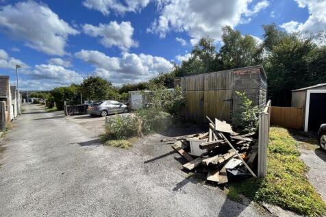 Rear Parking, Garage/Workshop