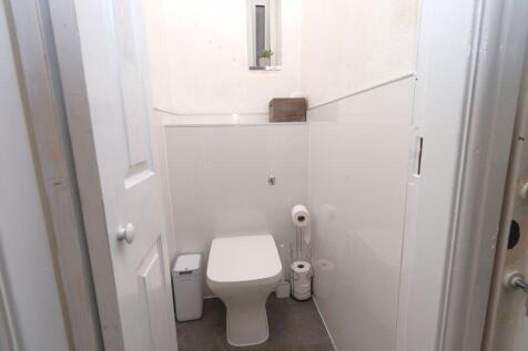 First Floor Separate W.C