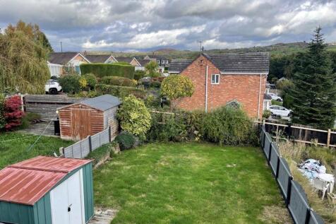 Rear Garden &amp; Views 